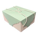 scatola colomba fondo bianco + cop. 4 incastri 1kg acqua marina + cordoncini