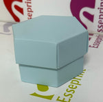17388 scatola esagonale  per confetti e dolci azzurro 80x55 con divisori 8cmx5,5